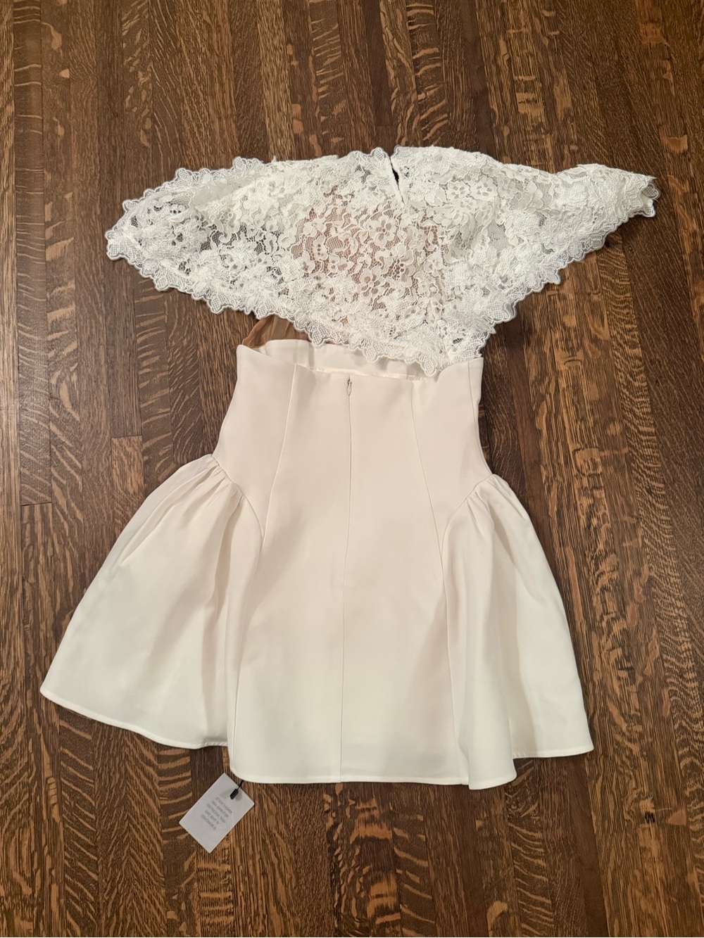 NWT Helsa Mademoiselle Mini Dress in Ivory - Picture 6 of 7